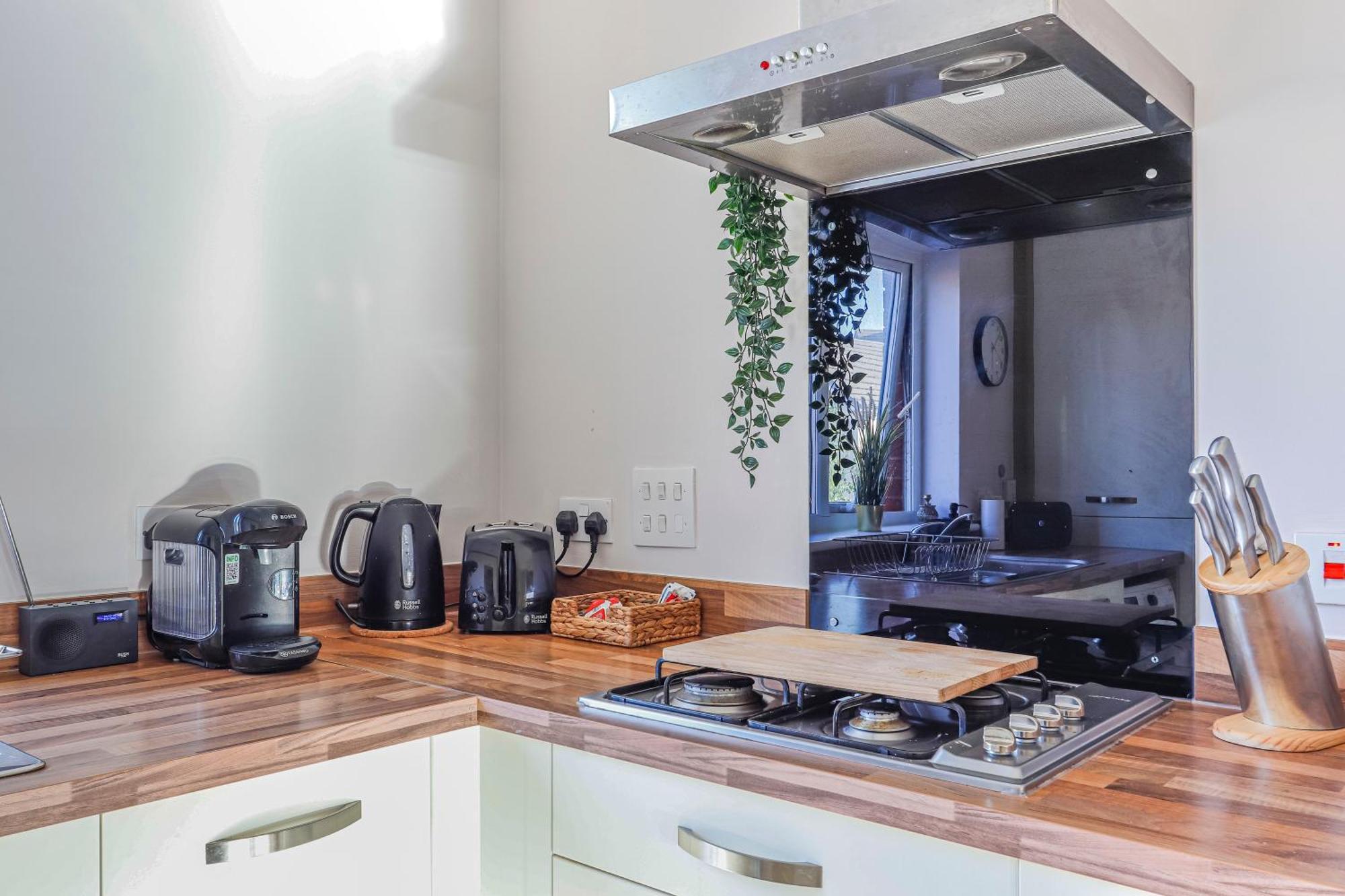 Ferienhaus Noah By Koya Homes - 2-bed Apartment, Stadium View & Free Parking *